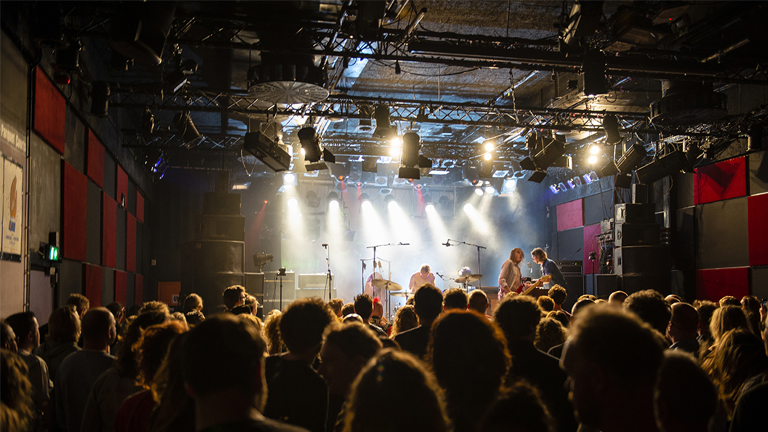 Vera Mainstage